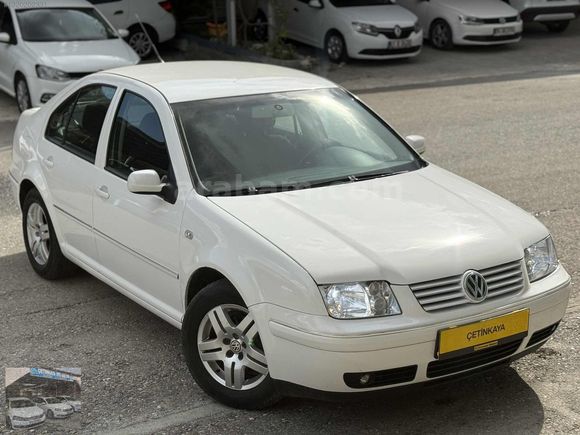 2004 BORA OTOMATİK BENZİNLİ LPGLİ