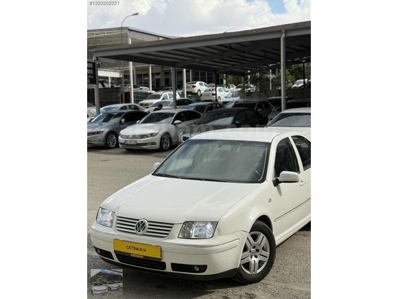 2004 BORA OTOMATİK BENZİNLİ LPGLİ