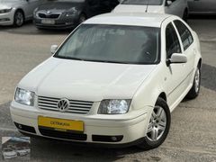 2004 BORA OTOMATİK BENZİNLİ LPGLİ