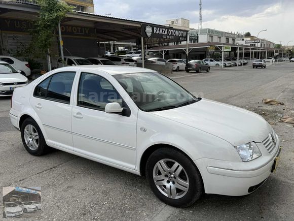 2004 BORA OTOMATİK BENZİNLİ LPGLİ