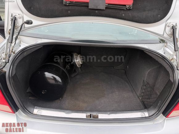 AKÇADAN 2004 MODEL ORJİNAL 1.6 16V OTOMATİK BORA PACİFİC