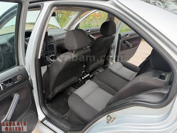 AKÇADAN 2004 MODEL ORJİNAL 1.6 16V OTOMATİK BORA PACİFİC