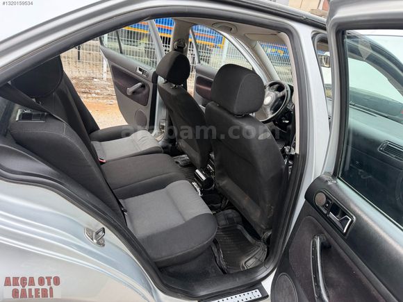 AKÇADAN 2004 MODEL ORJİNAL 1.6 16V OTOMATİK BORA PACİFİC