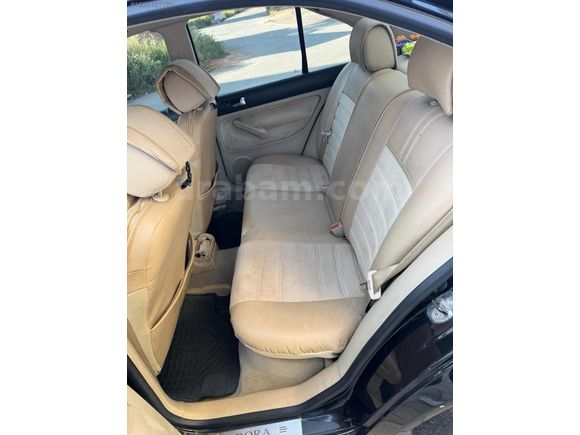 Temiz bakımlı az km li 235.000