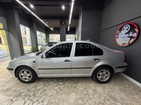 2003 Bora 1.6 16v değişensiz ve bakımlı