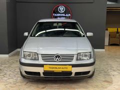 2003 Bora 1.6 16v değişensiz ve bakımlı