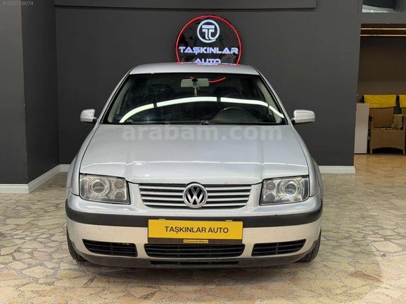 2003 Bora 1.6 16v değişensiz ve bakımlı