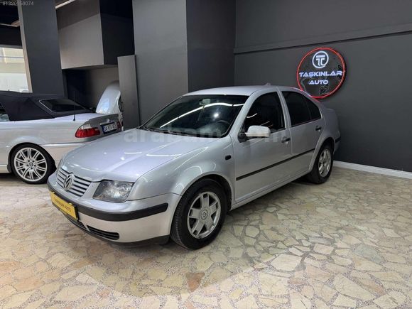 2003 Bora 1.6 16v değişensiz ve bakımlı