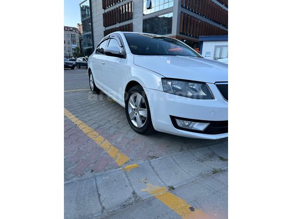 Sahibinden Skoda Octavia 1.6 TDI Style 2016 Model