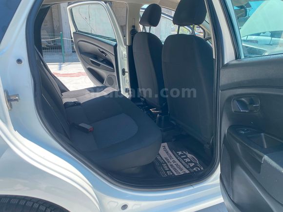 100 BİN PEŞİNATLI 2016 FIAT LINEA POP 1.3 MULTIJET 95