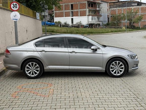 SENE AUTO'DAN EMSALSİZ PASSAT