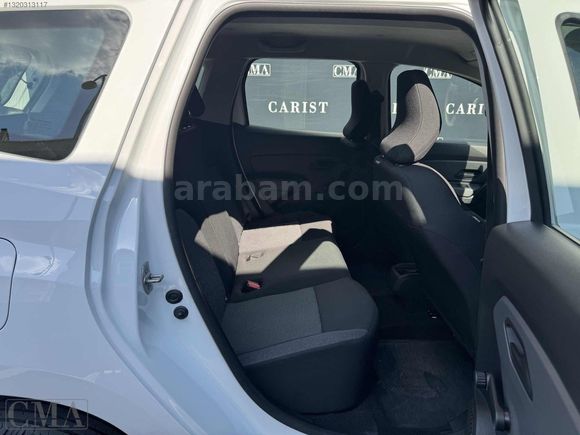 CARIST 2023 DACIA DUSTER ESSENTIAL 1.3 TCE EDC 150HP 24.000 KM