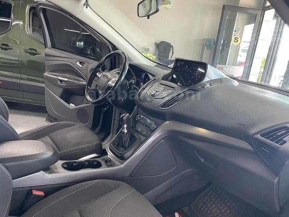 2015 FORD KUGA 1.5 Trend X MANUEL BAKIMLI DÜŞÜK KM