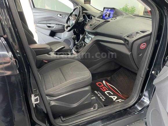 2015 FORD KUGA 1.5 Trend X MANUEL BAKIMLI DÜŞÜK KM