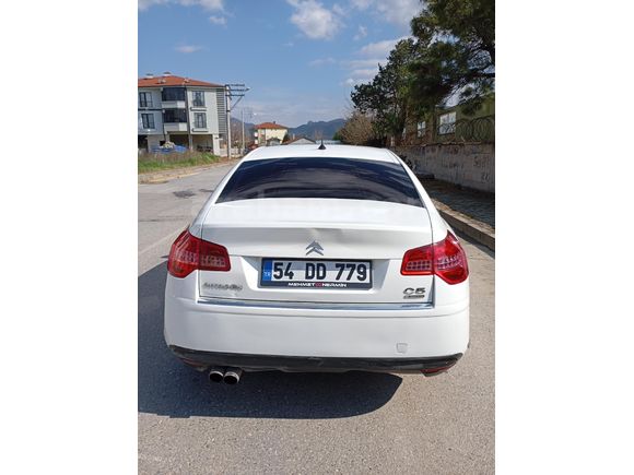 Sahibinden Citroen C5 2.0 HDi Exclusive 2011 Model