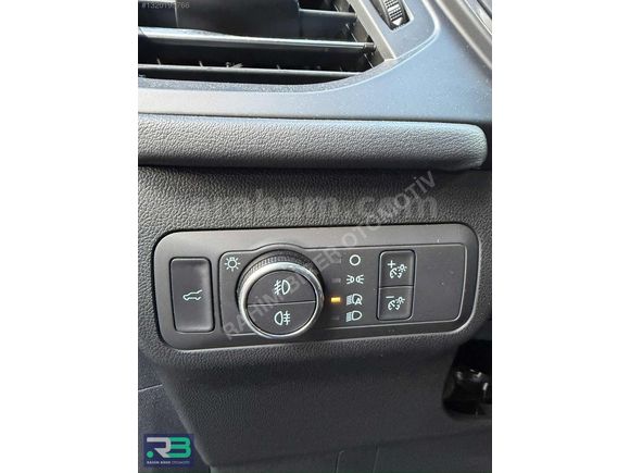 HATASIZ BOYASIZ ÖZEL TASARIM FORD KUGA VİGNALE