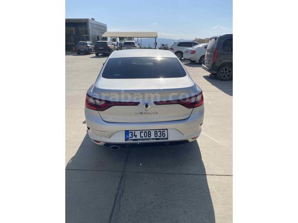 Sahibinden Renault Megane 1.5 Blue DCI Touch 2019 Model 