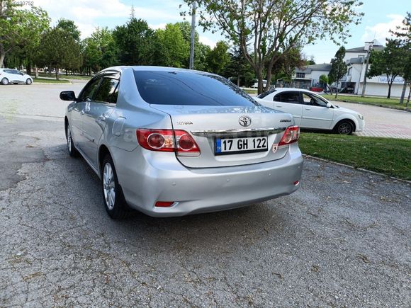 MÜKEMMEL KONDÜSYONLU AİLE ARACI HASAR KAYITSIZ