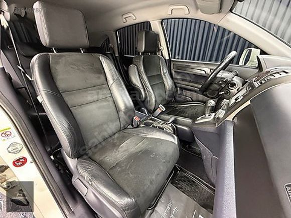HARBİYE MOTORS GÜVENCESİYLE//2011 MODEL TEK PARÇA LOKAL BOYALI.