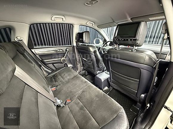 HARBİYE MOTORS GÜVENCESİYLE//2011 MODEL TEK PARÇA LOKAL BOYALI.