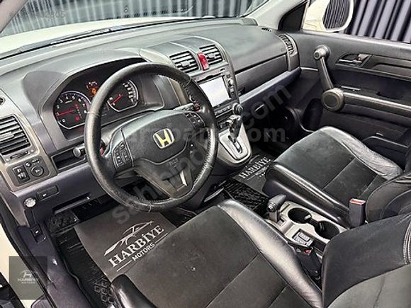 HARBİYE MOTORS GÜVENCESİYLE//2011 MODEL TEK PARÇA LOKAL BOYALI.