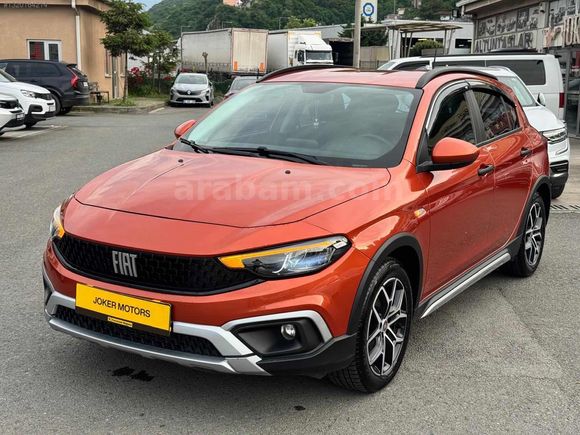 JOKER MOTORS'DAN FİAT EGEA CROSS 1.6 MULTİJET URBAN LANSMAN RENK