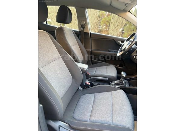 SERVIS BAKIMLI/GARANTİLİ DÜŞÜK KM KİA STONİC
