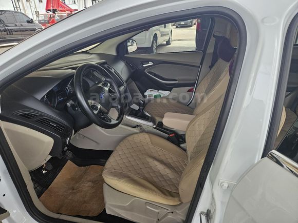 Sahibinden Ford Focus 1.6 Ti-VCT Trend X 2014 Model