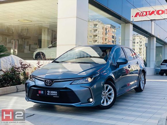 "H2'DEN"%2.00 KREDİ KAMPANYALI" 2022 COROLLA DREAM MULTIDRIVE-S
