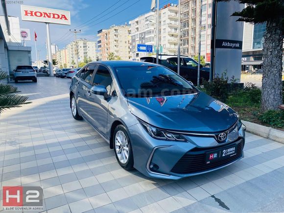 "H2'DEN"%2.00 KREDİ KAMPANYALI" 2022 COROLLA DREAM MULTIDRIVE-S