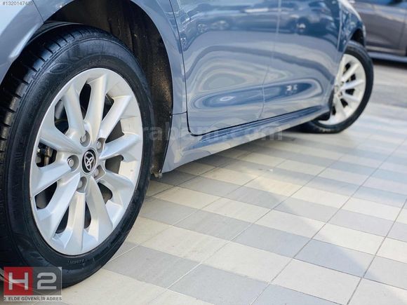 "H2'DEN"%2.00 KREDİ KAMPANYALI" 2022 COROLLA DREAM MULTIDRIVE-S