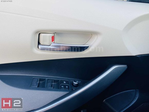 "H2'DEN"%2.00 KREDİ KAMPANYALI" 2022 COROLLA DREAM MULTIDRIVE-S