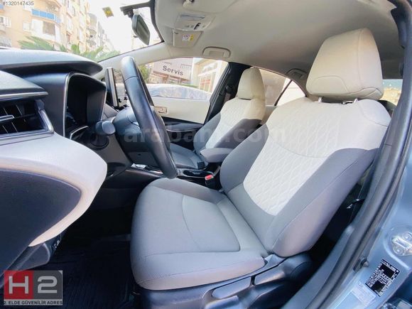"H2'DEN"%2.00 KREDİ KAMPANYALI" 2022 COROLLA DREAM MULTIDRIVE-S