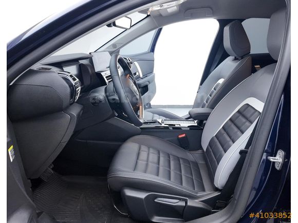 ESADA | 2025 CITROEN e-C4 MAX HATASIZ AYARINDA LANSMAN RENK