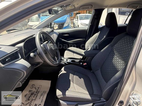 HATASIZ BOYASIZ DEĞİŞENSİZ HASAR KAYITSIZ COROLLA 1.5 DREAM