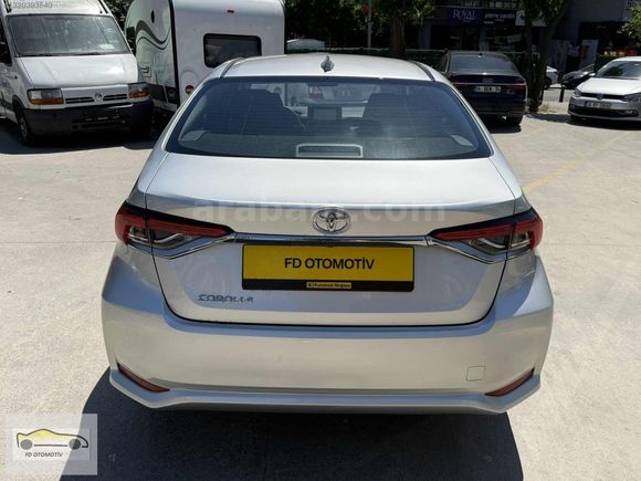 HATASIZ BOYASIZ DEĞİŞENSİZ HASAR KAYITSIZ COROLLA 1.5 DREAM
