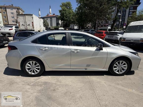 HATASIZ BOYASIZ DEĞİŞENSİZ HASAR KAYITSIZ COROLLA 1.5 DREAM