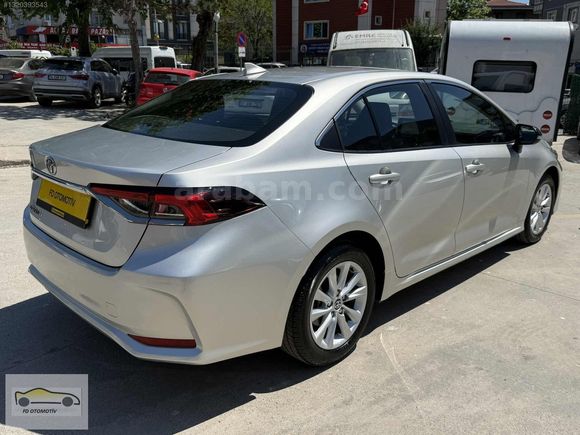 HATASIZ BOYASIZ DEĞİŞENSİZ HASAR KAYITSIZ COROLLA 1.5 DREAM