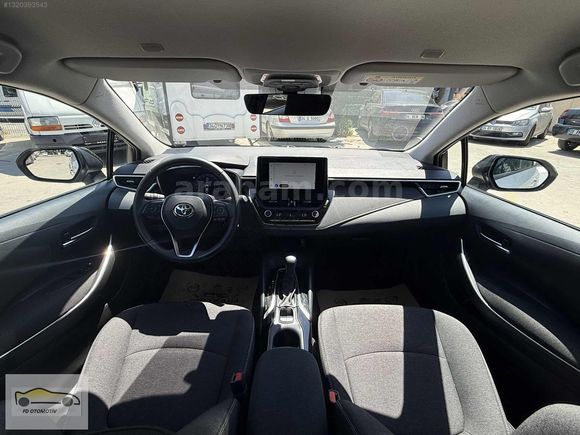 HATASIZ BOYASIZ DEĞİŞENSİZ HASAR KAYITSIZ COROLLA 1.5 DREAM