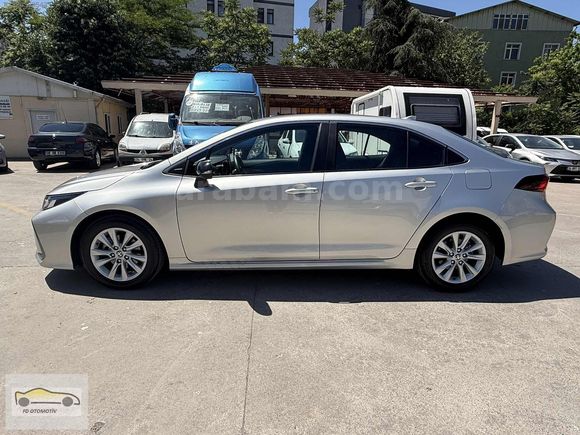 HATASIZ BOYASIZ DEĞİŞENSİZ HASAR KAYITSIZ COROLLA 1.5 DREAM