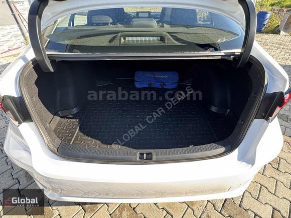 Global Car Deals'tan Hatasız Boyasız Corolla