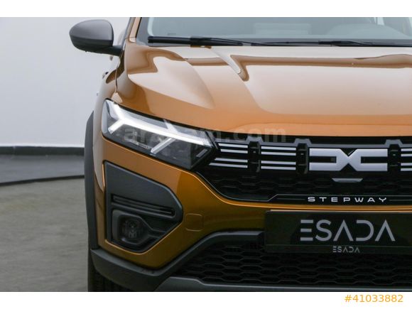ESADA | 2023 DACIA SANDERO 1.0 TCE EXPRESSION HATASIZ 0.99 KREDİ
