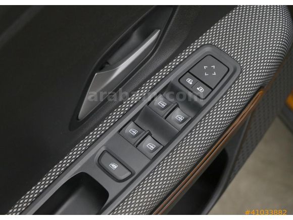 ESADA | 2023 DACIA SANDERO 1.0 TCE EXPRESSION HATASIZ 0.99 KREDİ