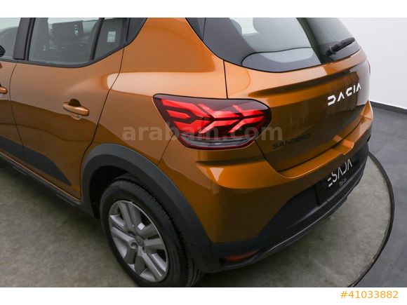ESADA | 2023 DACIA SANDERO 1.0 TCE EXPRESSION HATASIZ 0.99 KREDİ