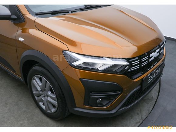 ESADA | 2023 DACIA SANDERO 1.0 TCE EXPRESSION HATASIZ 0.99 KREDİ