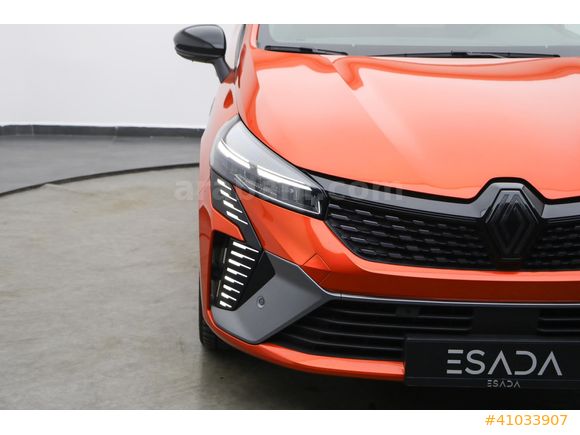 ESADA | 2024 RENAULT CLIO 1.0 TCE TECHNO ESPRIT ALPINE GSR2