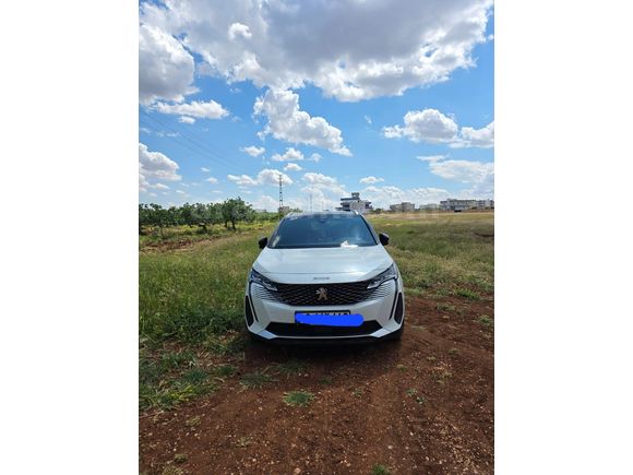 Sahibinden Peugeot 3008 1.5 BlueHDI Allure 2023 Model  74.000 km Beyaz