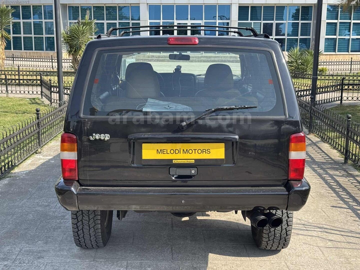 Galeriden Jeep Cherokee 2.5 TD 1998 Model Kocaeli 238.000 km Siyah 6