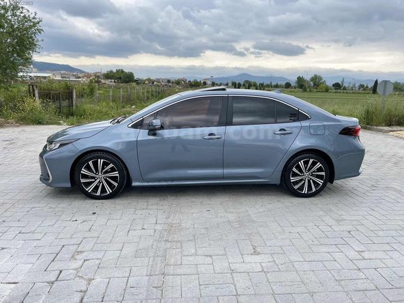 KARAPINAR OTOMOTİV'DEN COROLLA FLAME X-PACK HATASIZ