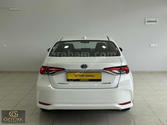 !!! ÖZTÜRK GARAJ'DAN HYBRİD COROLLA !!!